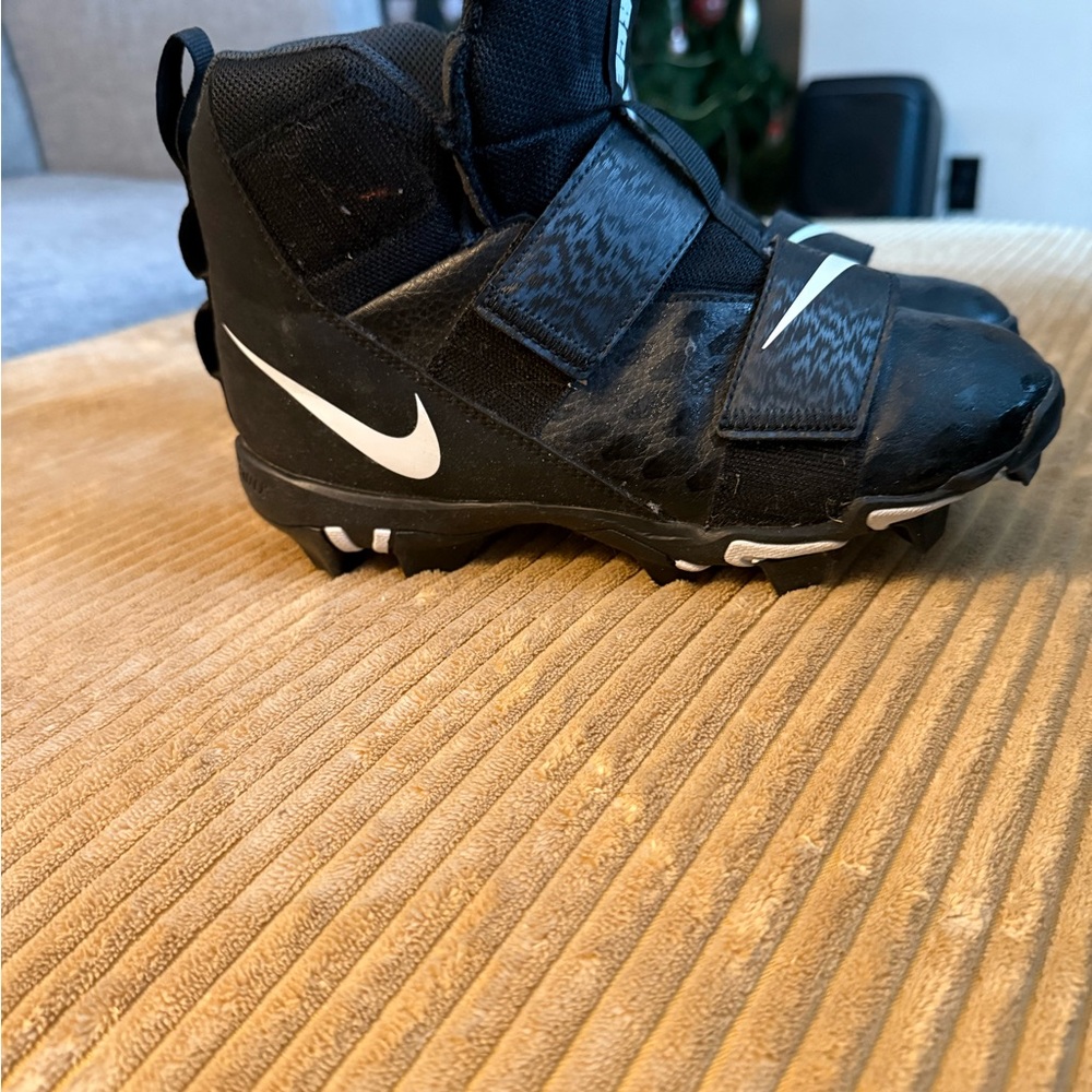 Nike Kids Black and White cleats
